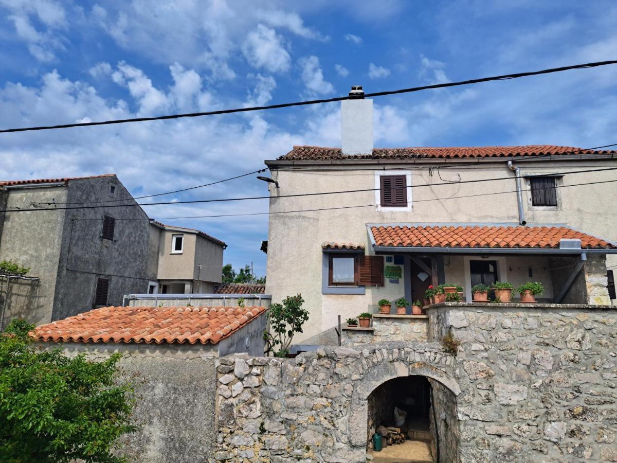 Holiday Home Pernat Exterior foto