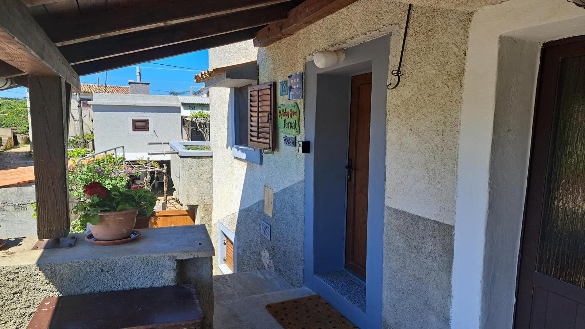 Holiday Home Pernat Exterior foto